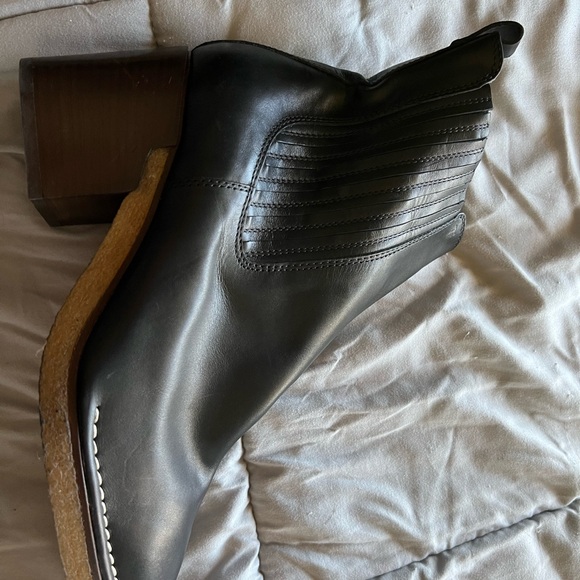 Tod’s ankle boots women’s size 41 - Picture 8 of 9